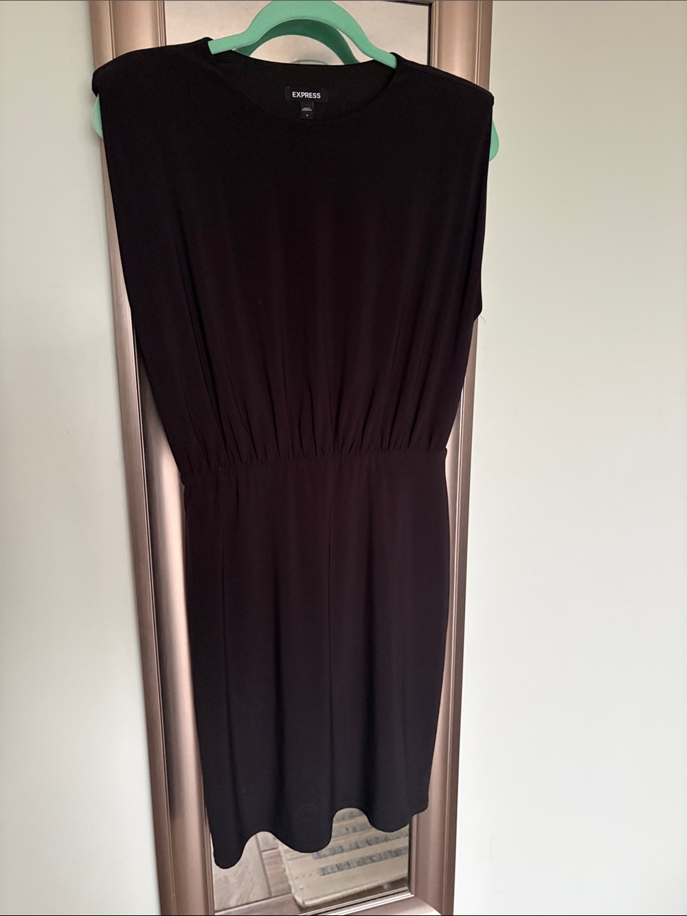 Express Black Sleeveless Elastic-Waist Mini Dress